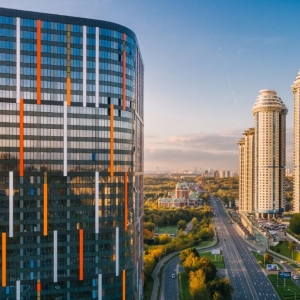 Multifunctional complex "Mosfilmovskaya" with underground parking