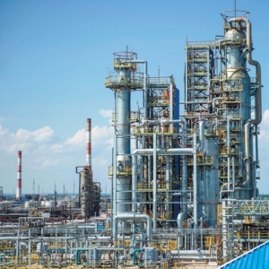 Catalyst production with a capacity of 3000 tons per year